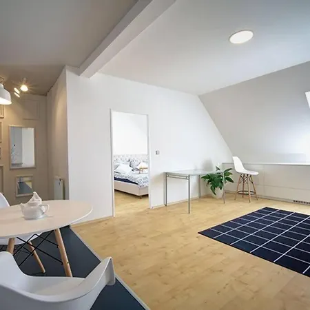 Silver Fox Apartman 아파트 *
