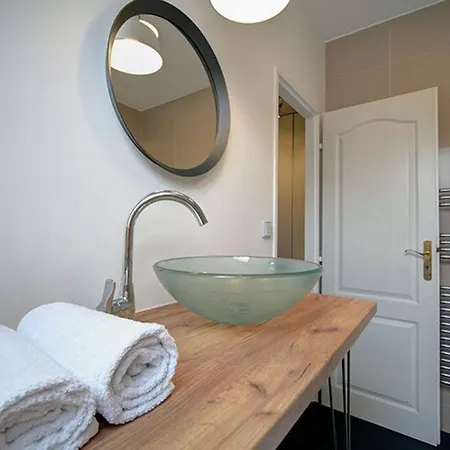 Silver Fox Apartman 아파트